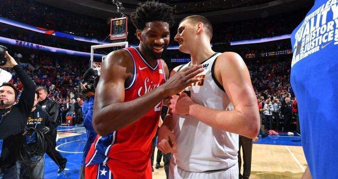 间看到他站 间看到他站